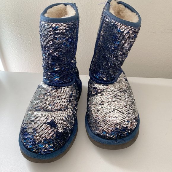 UGG Australia sequin classic short boots size 6 - Picture 4 of 9